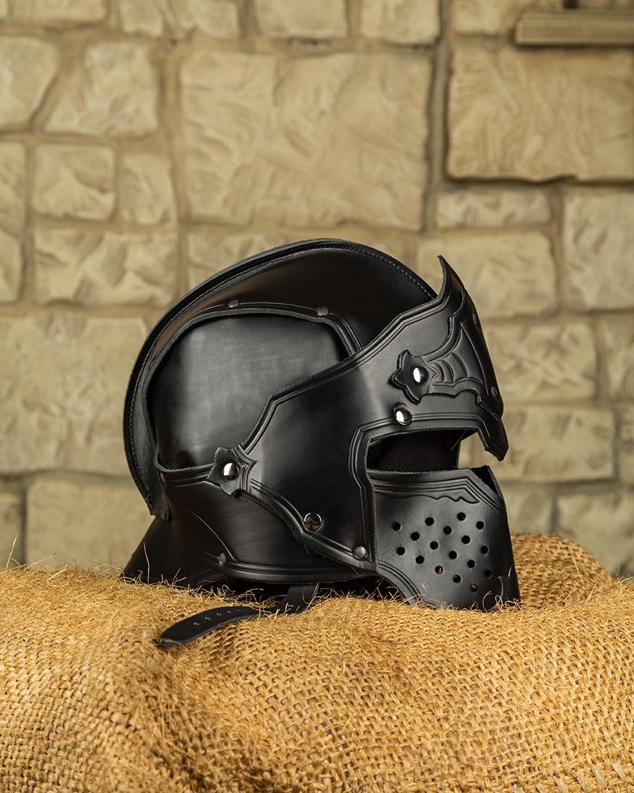 Antonius helmet deluxe black